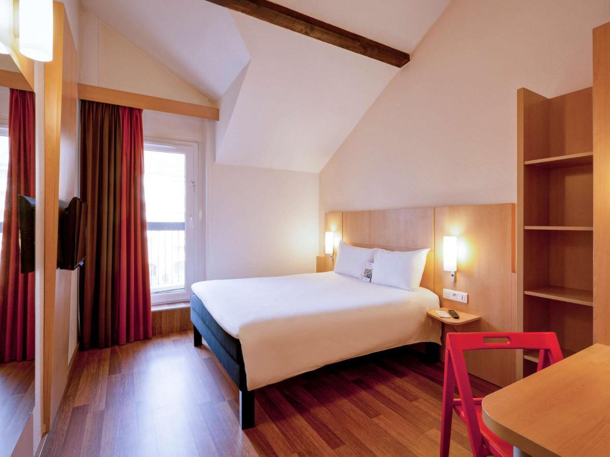 Ibis Annecy Centre Vieille Ville Esterno foto