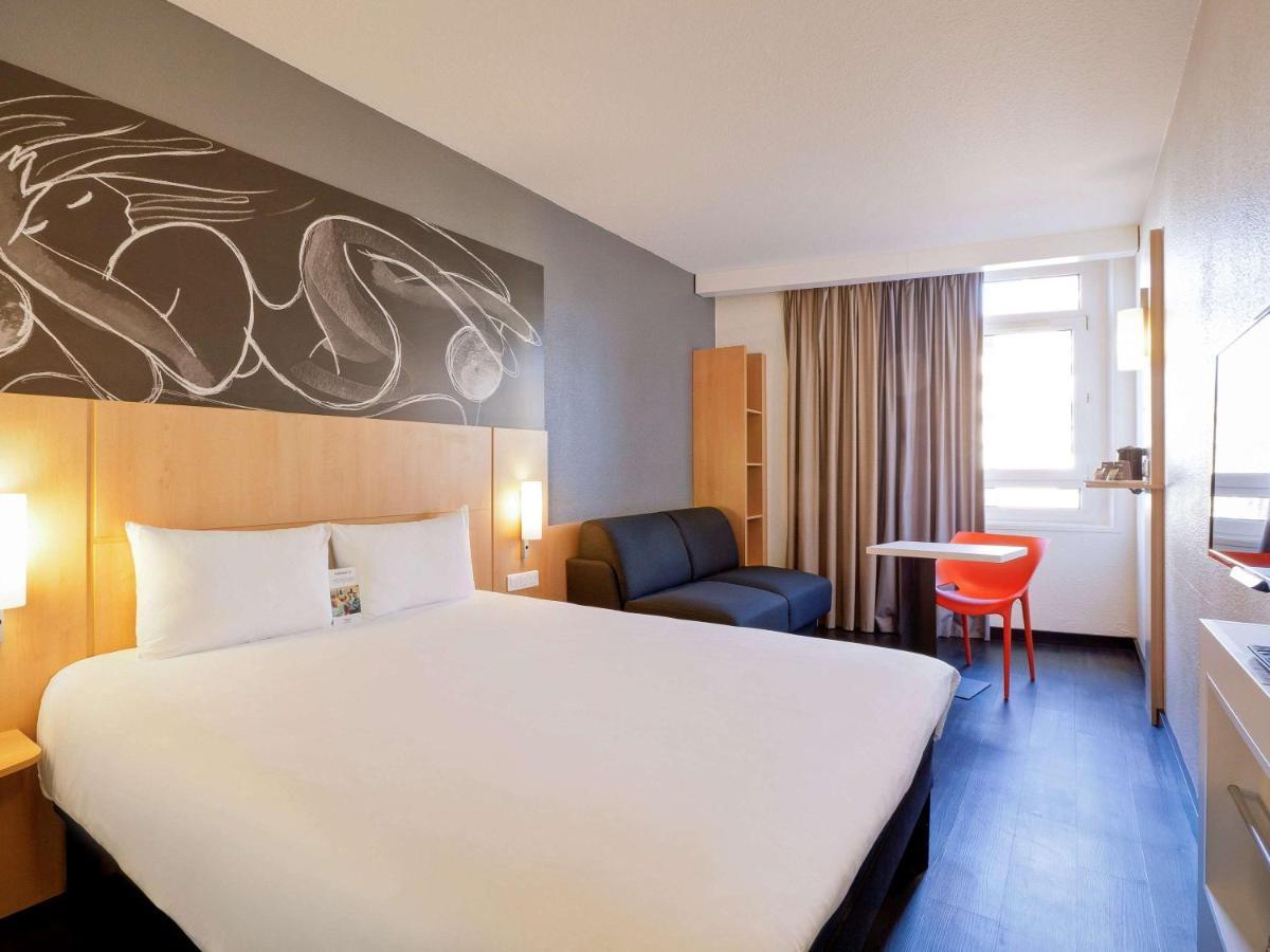 Ibis Annecy Centre Vieille Ville Esterno foto